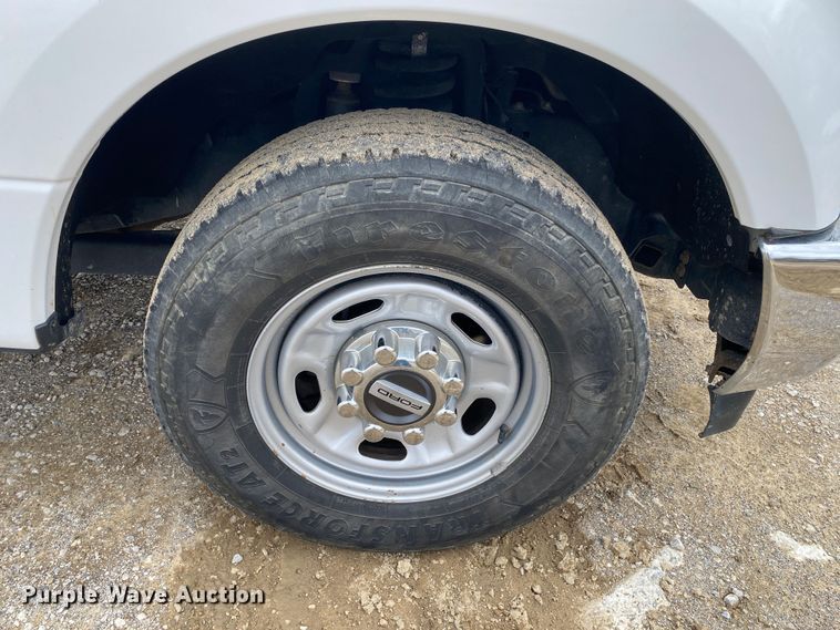 image for item DN8171 2018 Ford F250 Super Duty  SuperCab pickup truck