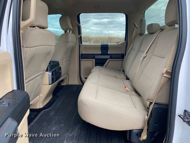 image for item DN8175 2017 Ford F150  SuperCrew pickup truck