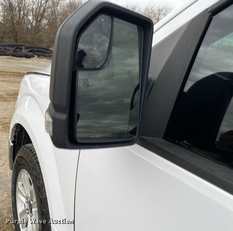 image for item DN8175 2017 Ford F150  SuperCrew pickup truck