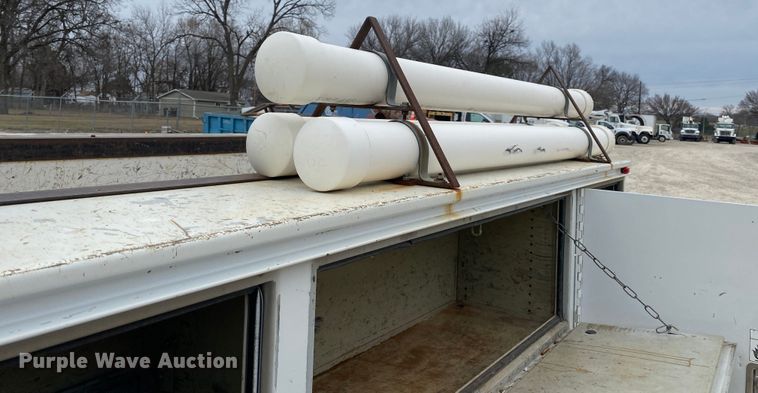 image for item DN8220 2014 Ford F350 Super Duty  SuperCab utility bed pickup truck