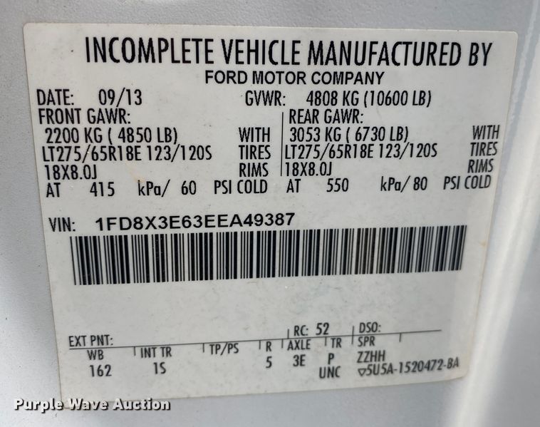 image for item DN8220 2014 Ford F350 Super Duty  SuperCab utility bed pickup truck