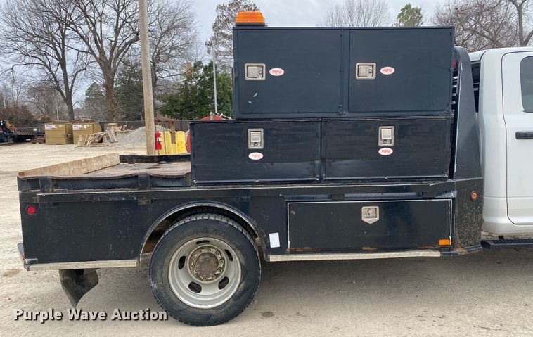 image for item DN8221 2012 Dodge Ram 5500HD  Crew Cab flatbed truck