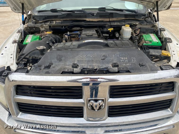 image for item DN8221 2012 Dodge Ram 5500HD  Crew Cab flatbed truck