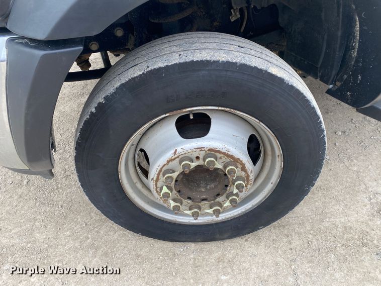 image for item DN8221 2012 Dodge Ram 5500HD  Crew Cab flatbed truck