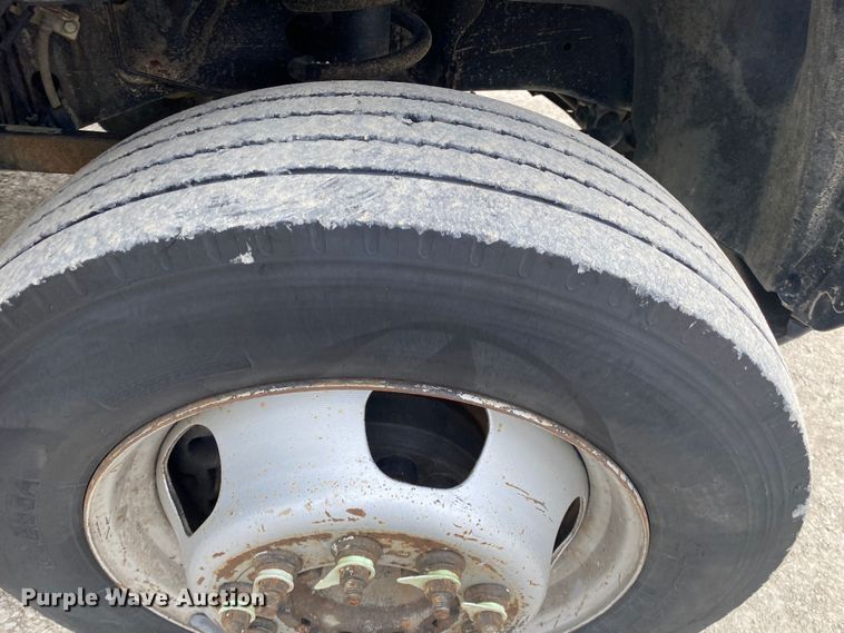 image for item DN8221 2012 Dodge Ram 5500HD  Crew Cab flatbed truck