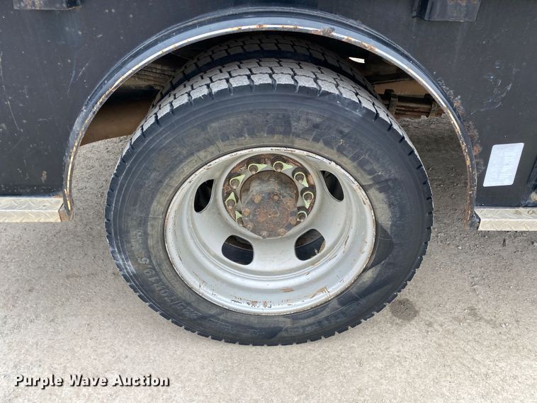 image for item DN8221 2012 Dodge Ram 5500HD  Crew Cab flatbed truck