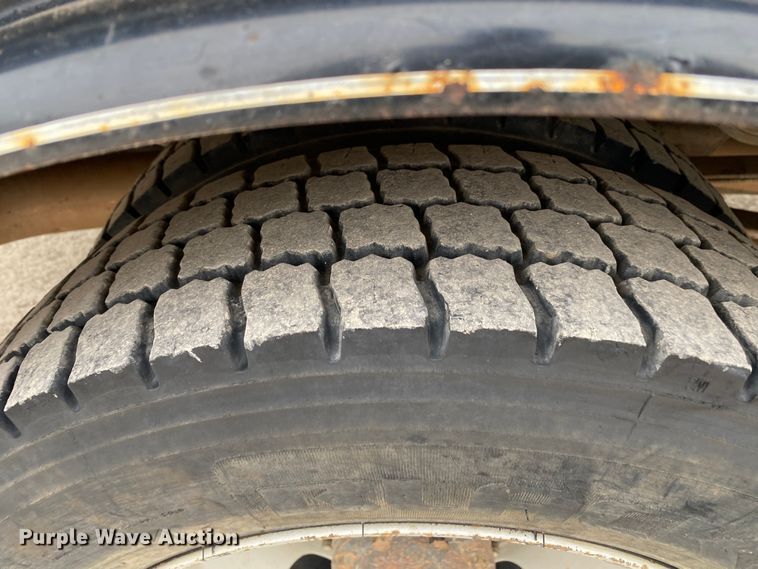 image for item DN8221 2012 Dodge Ram 5500HD  Crew Cab flatbed truck