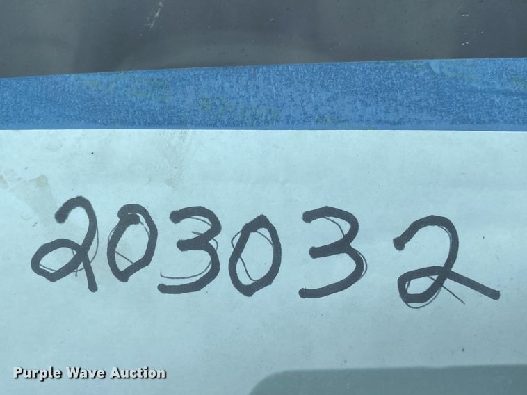 image for item DN8221 2012 Dodge Ram 5500HD  Crew Cab flatbed truck