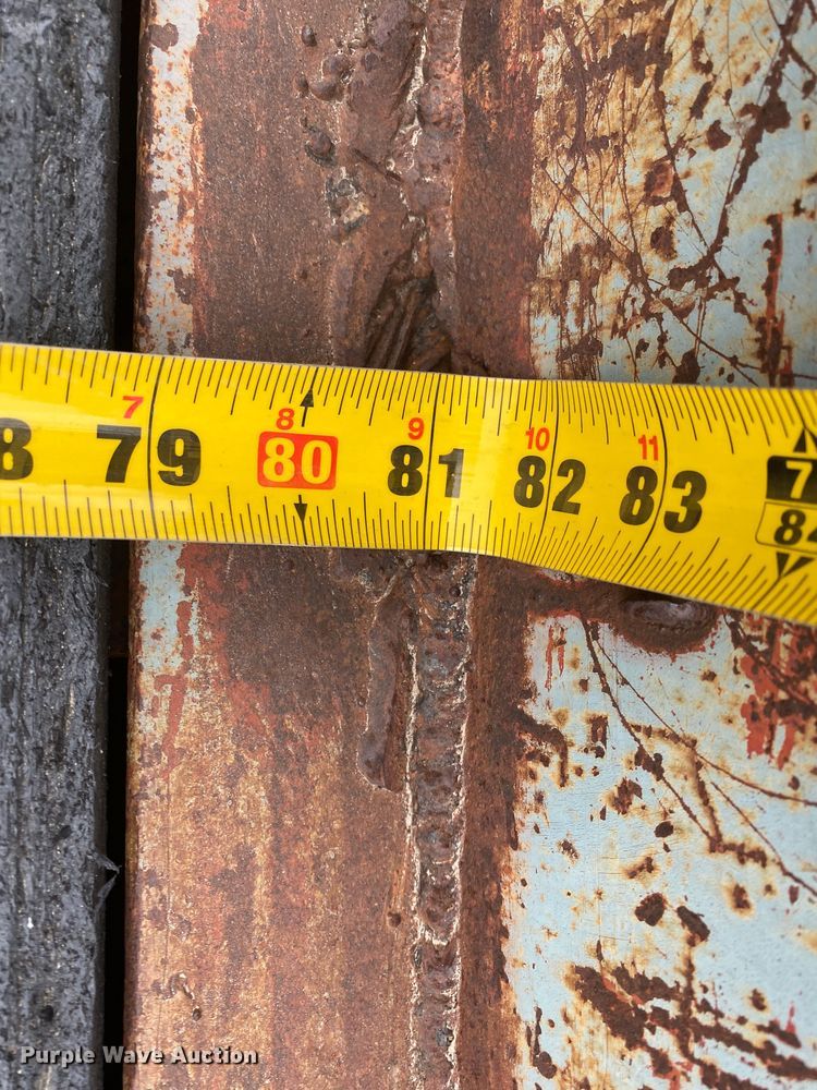 image for item DN8224 1998 Interstate  utility trailer