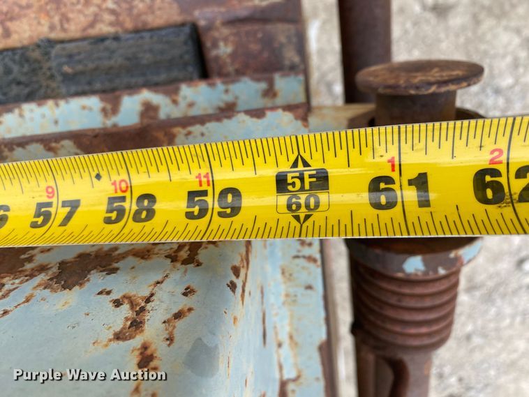 image for item DN8224 1998 Interstate  utility trailer