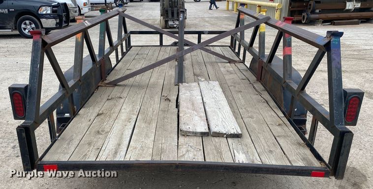 image for item DN8225 1999 R & B Industries  utility trailer