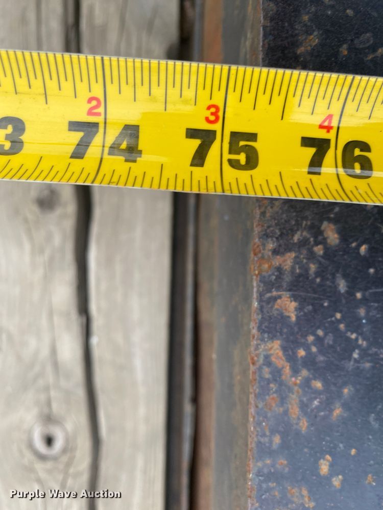 image for item DN8225 1999 R & B Industries  utility trailer