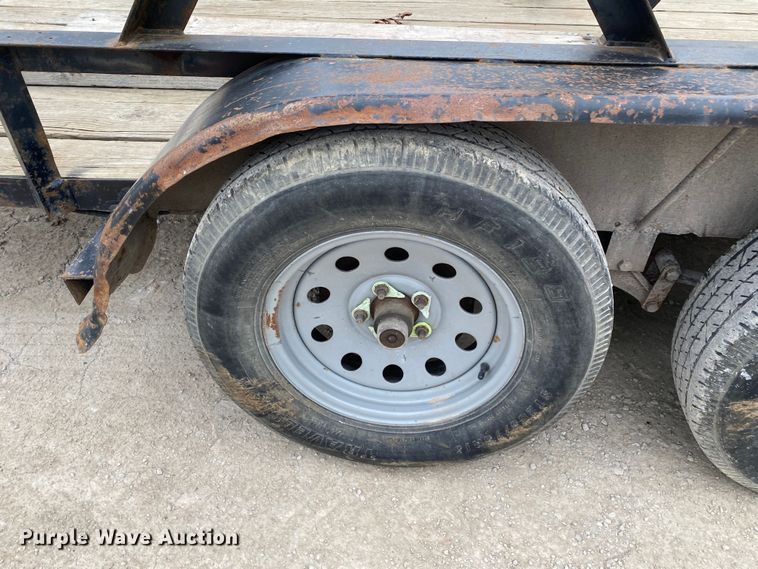 image for item DN8225 1999 R & B Industries  utility trailer