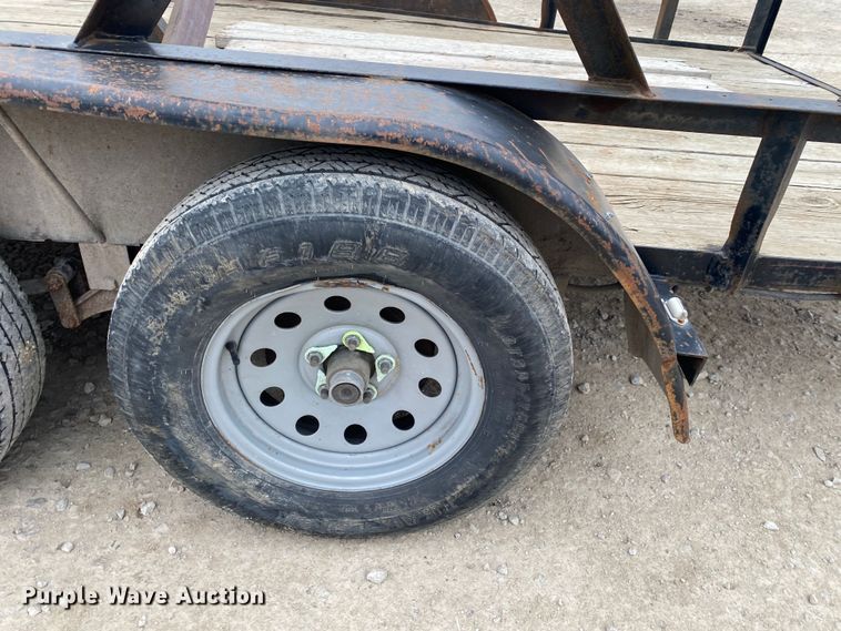 image for item DN8225 1999 R & B Industries  utility trailer