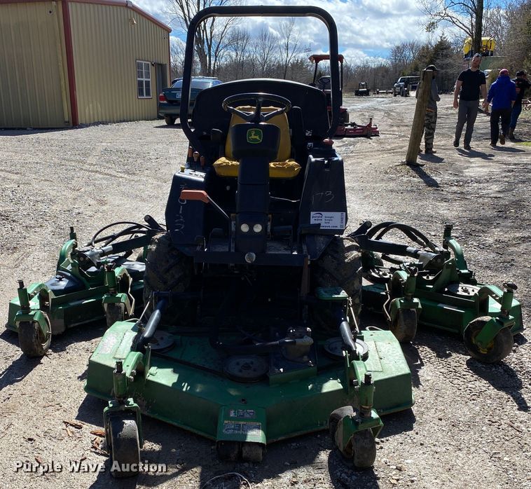 image for item DN8228 John Deere 1600 WAM Turbo  lawn mower