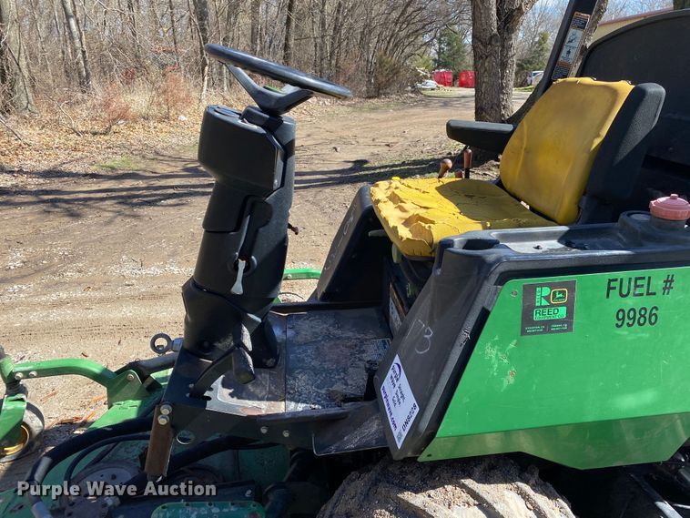 image for item DN8228 John Deere 1600 WAM Turbo  lawn mower