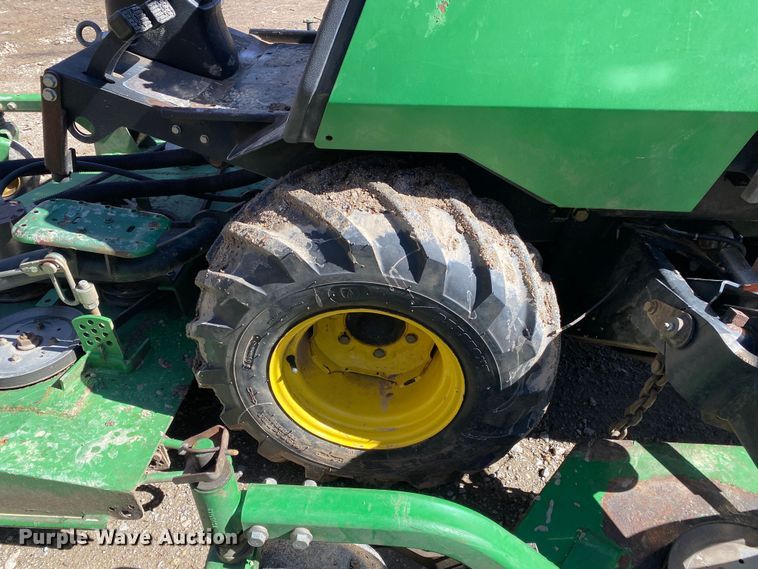 image for item DN8228 John Deere 1600 WAM Turbo  lawn mower