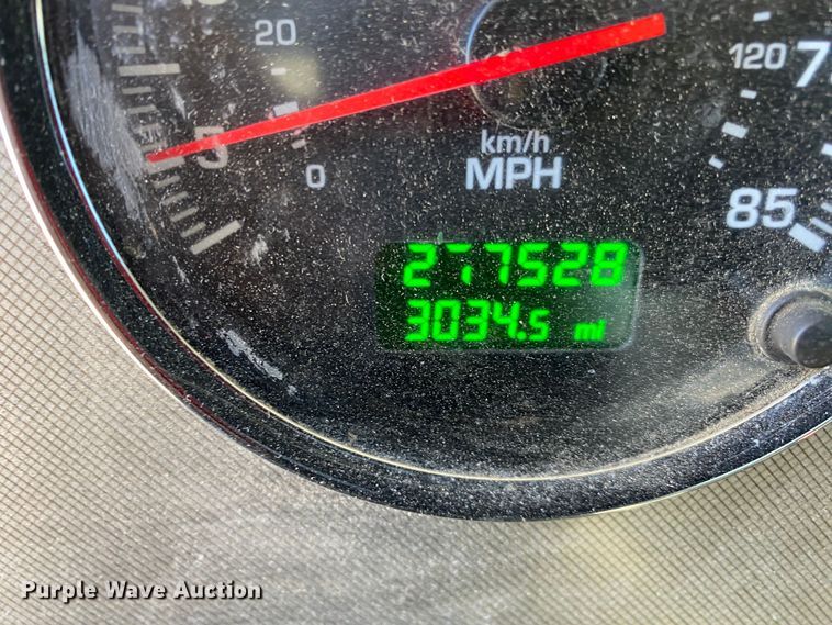 image for item DN8233 2014 Kenworth T370  fuel truck