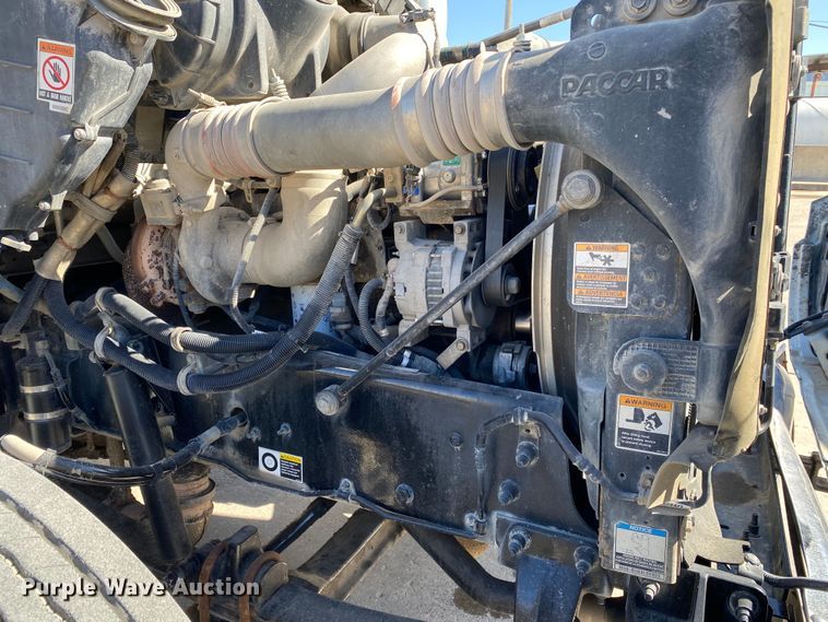 image for item DN8233 2014 Kenworth T370  fuel truck