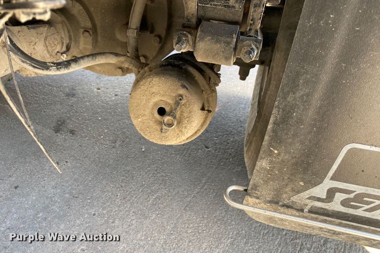 image for item DN8233 2014 Kenworth T370  fuel truck