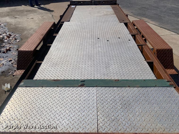 image for item DN8241 1972 Rolco 18  utility trailer