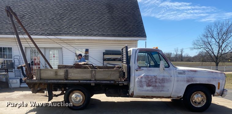 image for item DN8242 1979 Chevrolet Custom Deluxe 30  winch truck