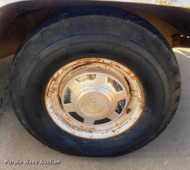 image for item DN8242 1979 Chevrolet Custom Deluxe 30  winch truck