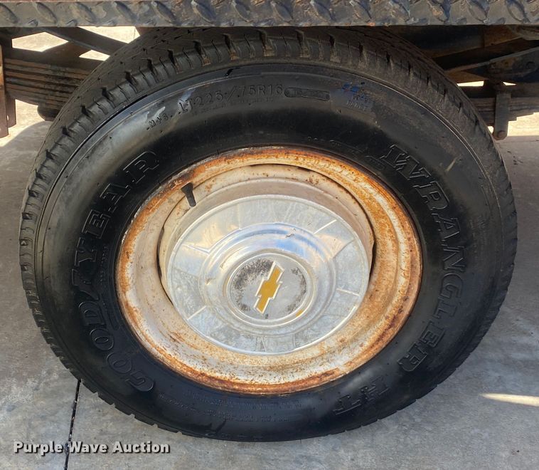 image for item DN8242 1979 Chevrolet Custom Deluxe 30  winch truck