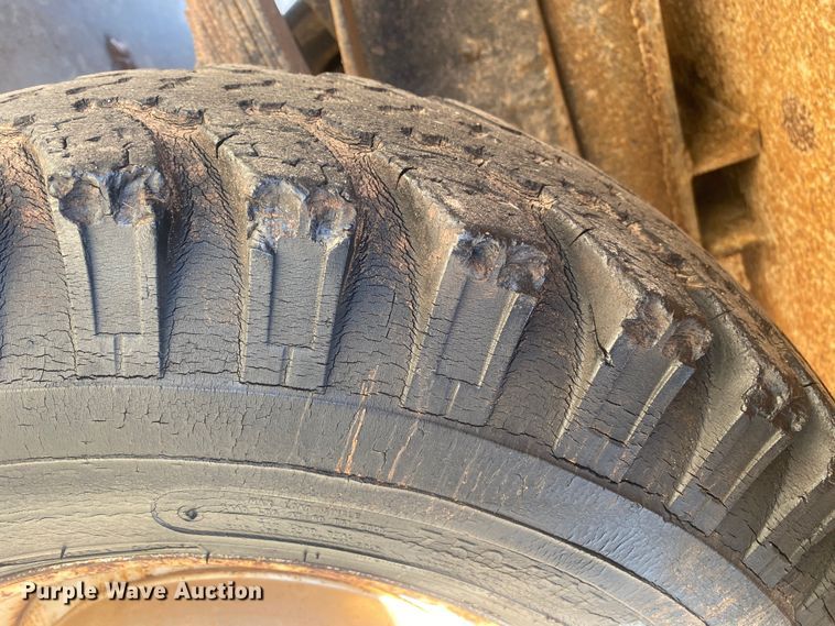 image for item DN8242 1979 Chevrolet Custom Deluxe 30  winch truck