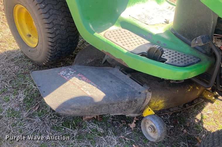 image for item DN8243 lawn mower