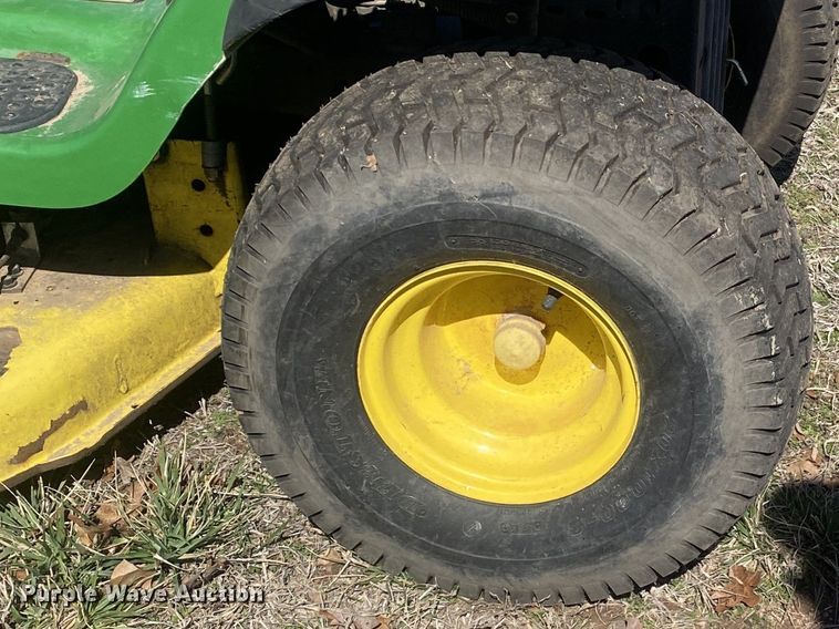 image for item DN8243 lawn mower