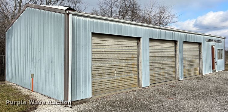 image for item DO2174 Metal building