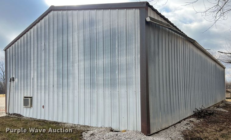 image for item DO2174 Metal building