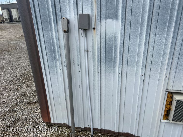 image for item DO2174 Metal building