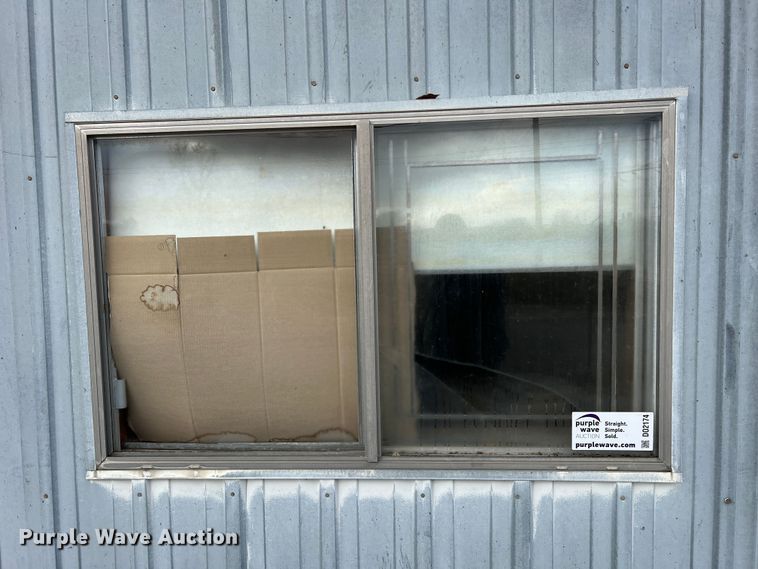 image for item DO2174 Metal building