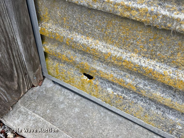 image for item DO2174 Metal building