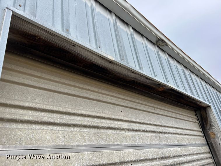 image for item DO2174 Metal building