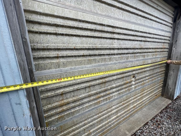 image for item DO2174 Metal building