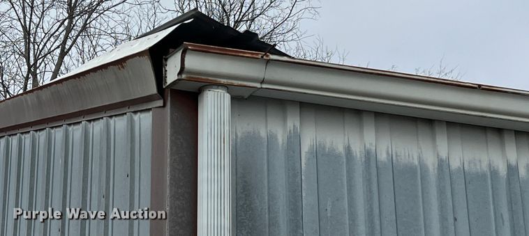 image for item DO2174 Metal building