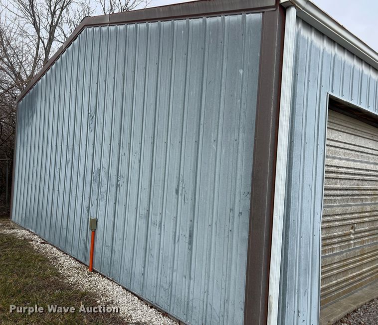 image for item DO2174 Metal building