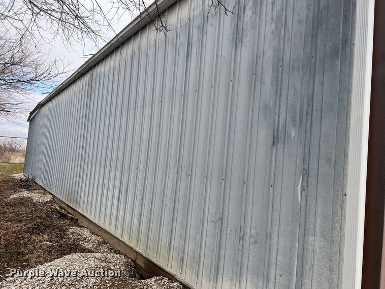 image for item DO2174 Metal building