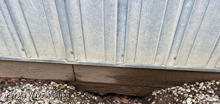 image for item DO2174 Metal building