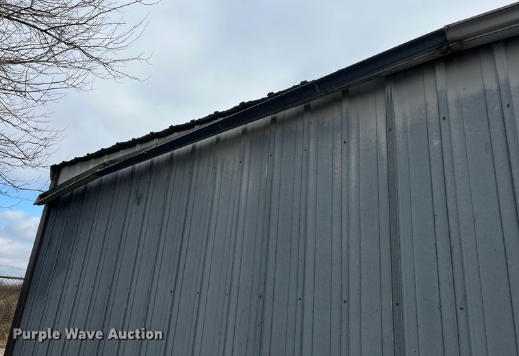 image for item DO2174 Metal building