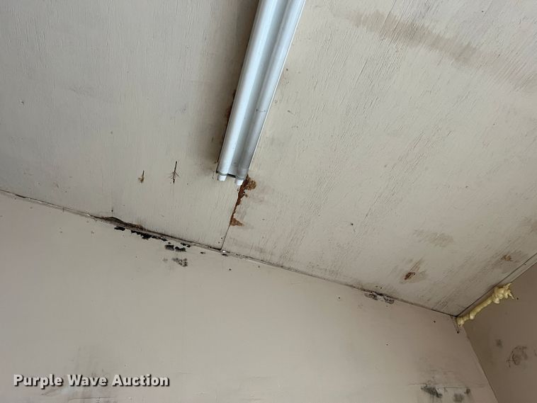 image for item DO2174 Metal building