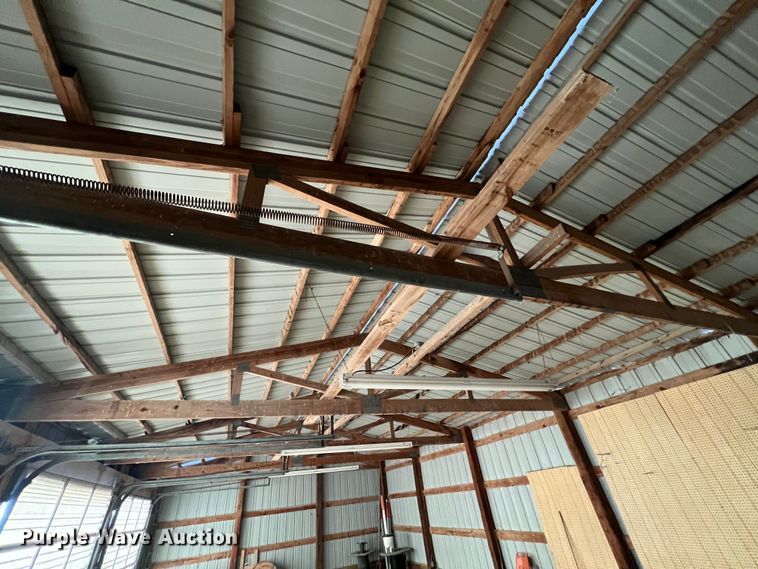 image for item DO2174 Metal building