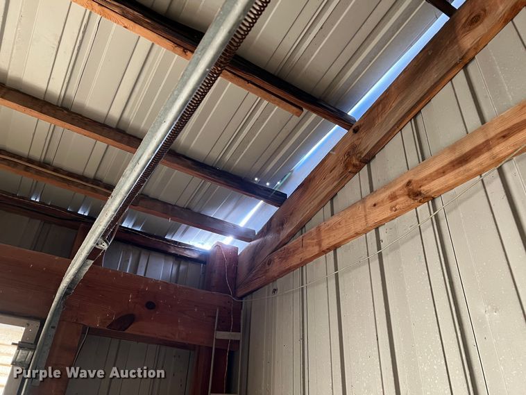 image for item DO2174 Metal building