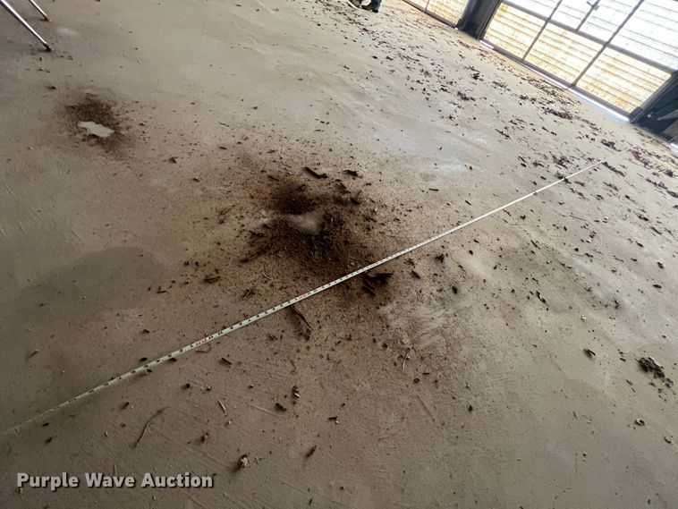 image for item DO2174 Metal building