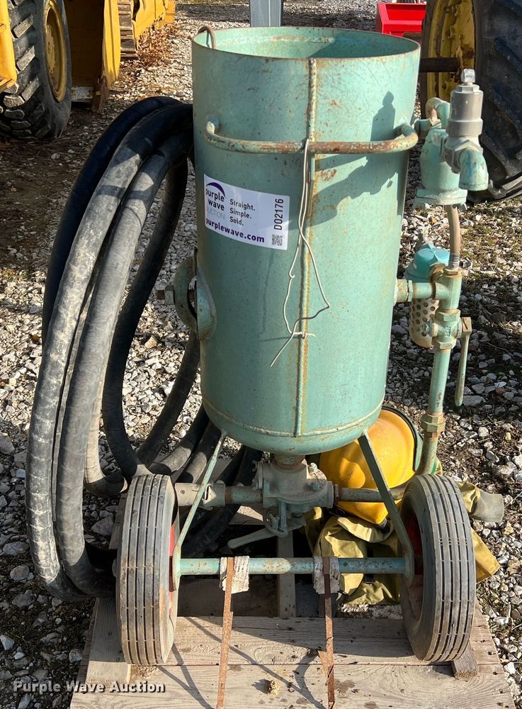 image for item DO2176 P&G 16WB  Sandblasting pot