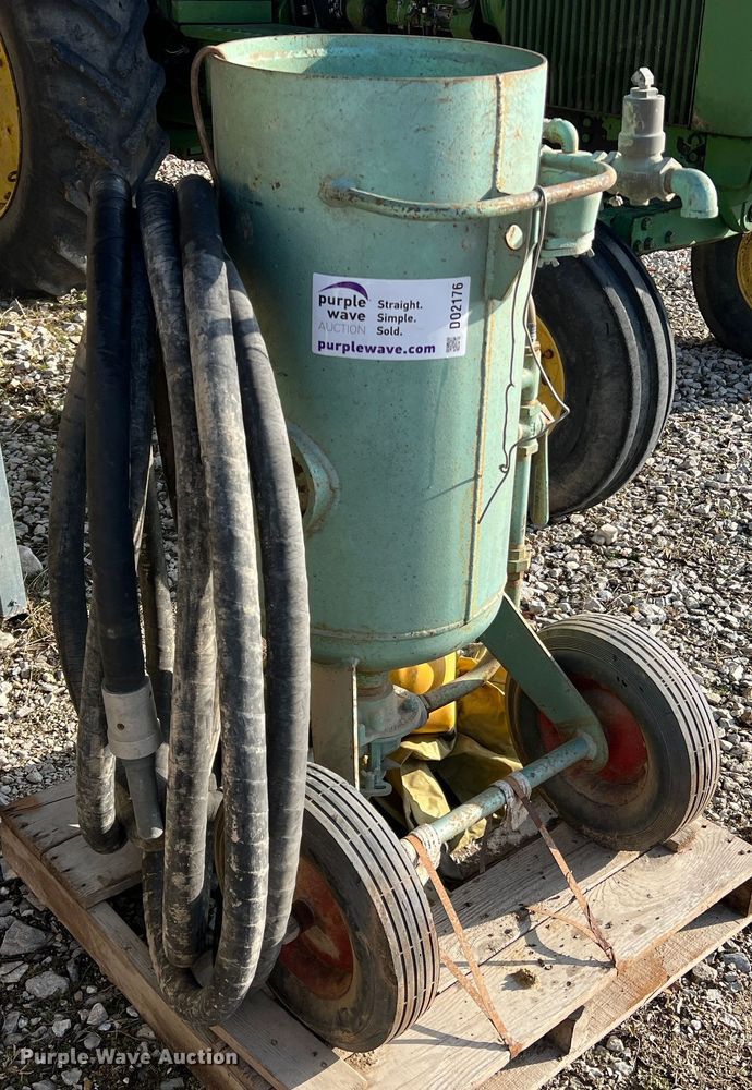 image for item DO2176 P&G 16WB  Sandblasting pot