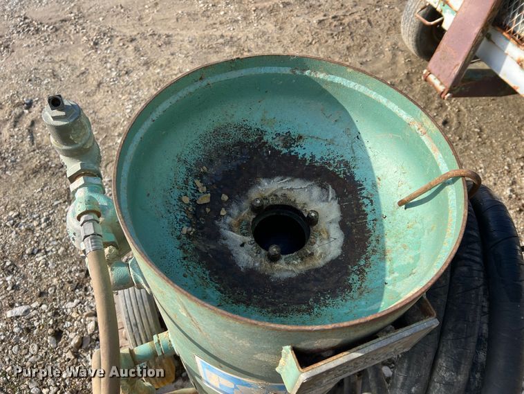 image for item DO2176 P&G 16WB  Sandblasting pot